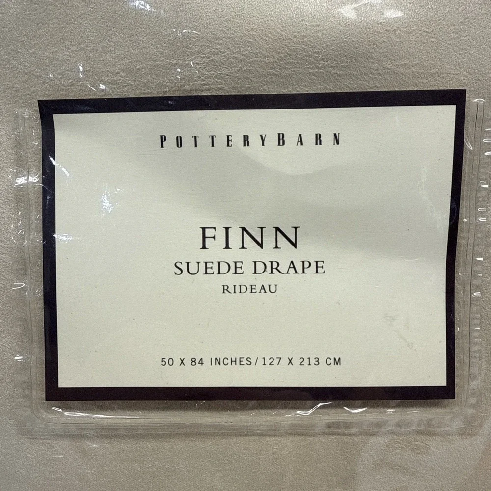 (1) Pottery Barn FINN Suede Drape Rideau 50 x 84 127 X 213 CM Fast Shipping
